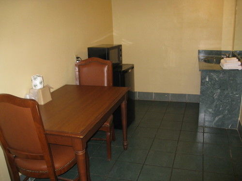 Economy Inn New Orleans Arabi Esterno foto